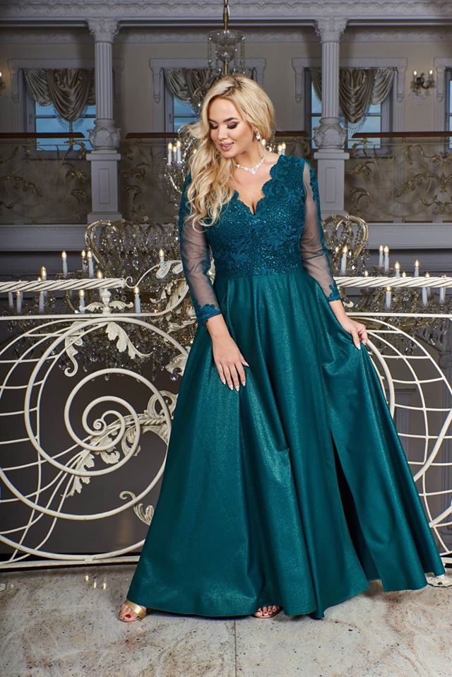 Dlouhé společenské šaty Carmen 7/8 rukáv zelené