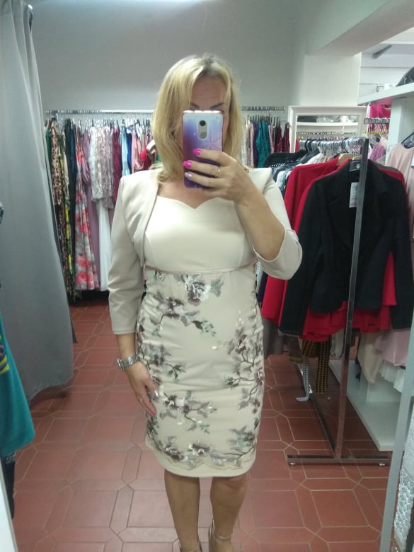 Elegantní dámské šaty FIORE s bolérkem béžové
