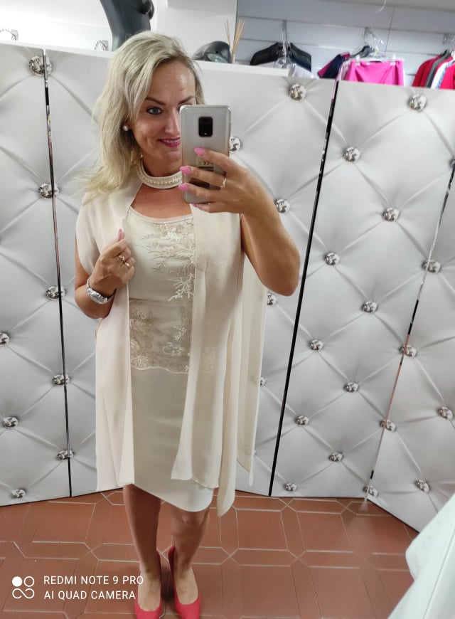 Společenské šaty Besso smetanové
