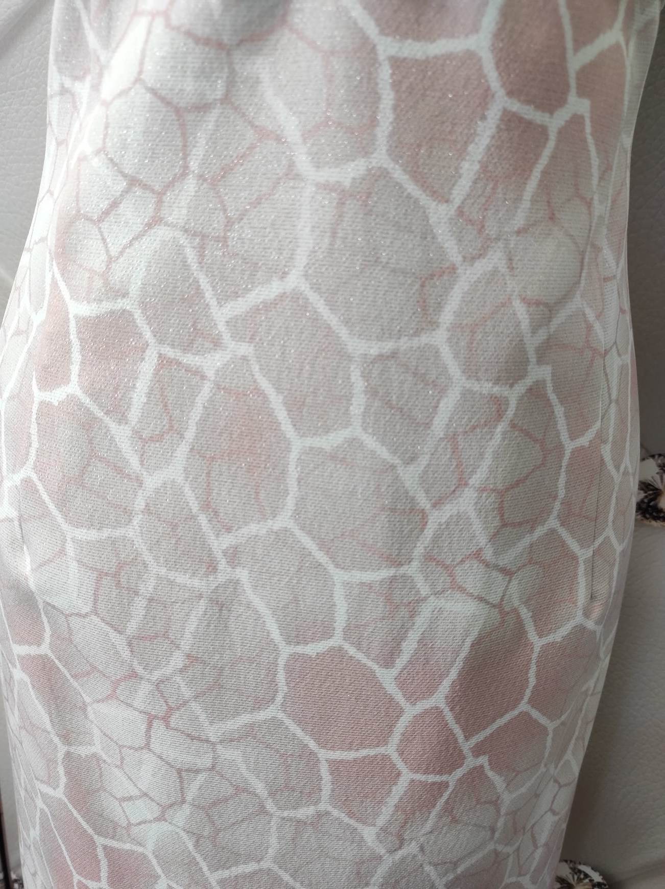 Elegantní dámské šaty CELESTA jemný odstín růžové