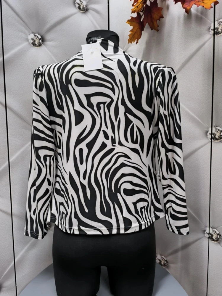 Dámská elegantní halenka ZEBRA s vodou