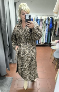 Dámský PLUS SIZE kabát leopardí