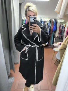 Dámský stylový PLUS SIZE kabát černý