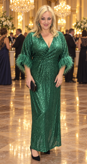 Dlouhé flitrové PLUS SIZE šaty RADKA zelené