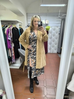 Dámský kožich v barvě camel