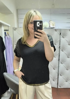 Dámské triko s aplikací černé