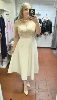 Elegantní šaty pro svatební maminku s bolerkem béžové