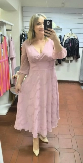 Pudrově růžové šifonové šaty ROMANTIK s překládaným výstřihem