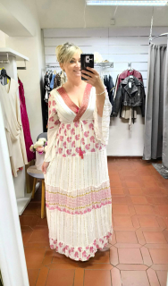 Dámské bohó šaty bílovínové