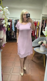 Pudrově růžové dámské šaty DANIELA volného střihu – elegantní pohodlné midi šaty