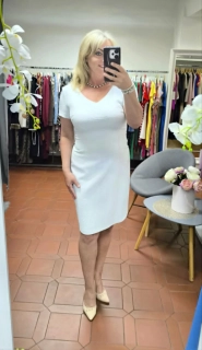 Elegantní pouzdrové dámské šaty 2427 světle šedé ke kolenům